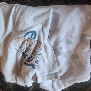 Bundle of a long sleeve shirt and a hoodie vest size Large